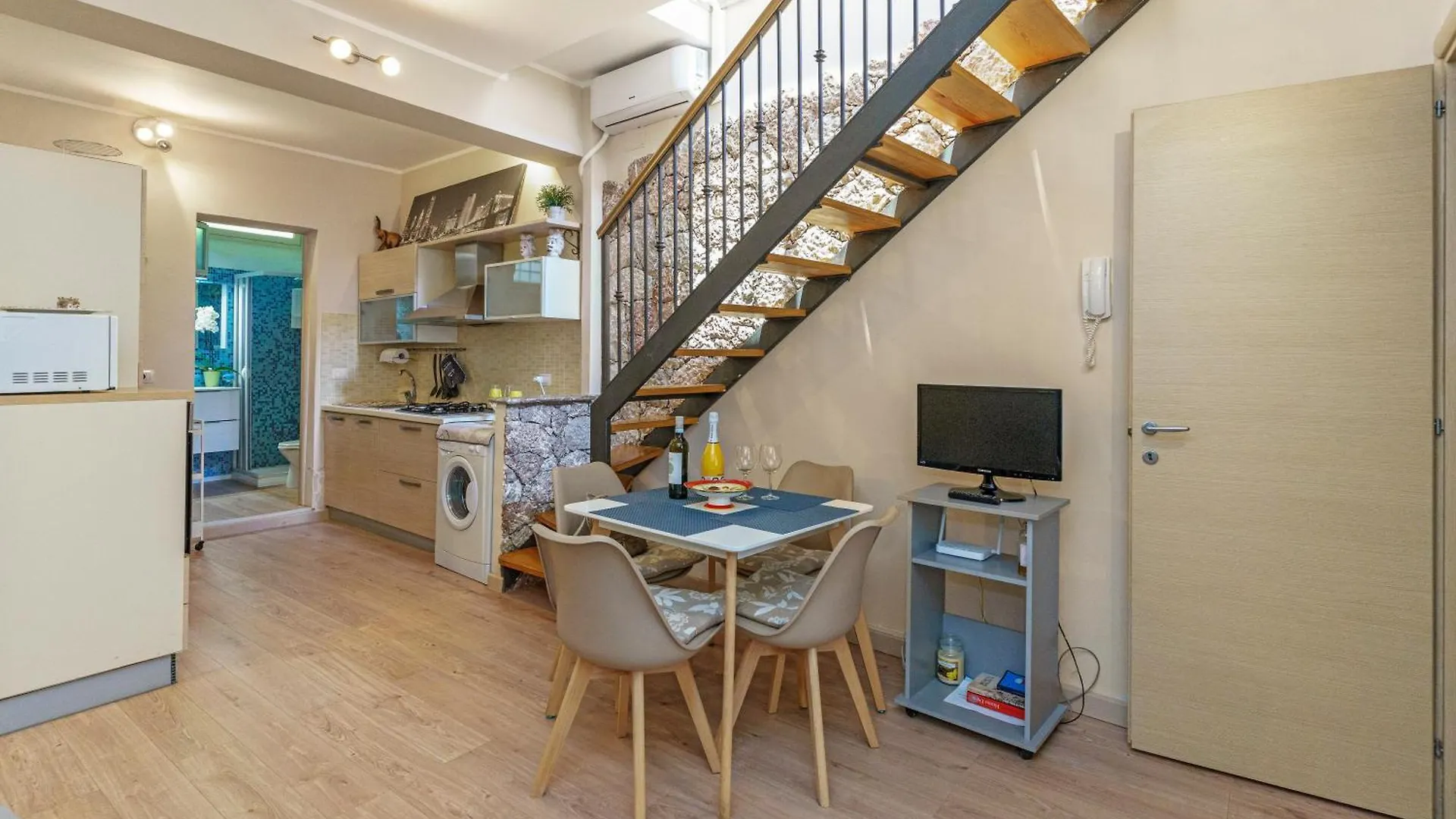 Διαμέρισμα Terrace Under Taormina Just A Few Minutes Walk To The Free Beach And Downtown! Giardini Naxos Ιταλία